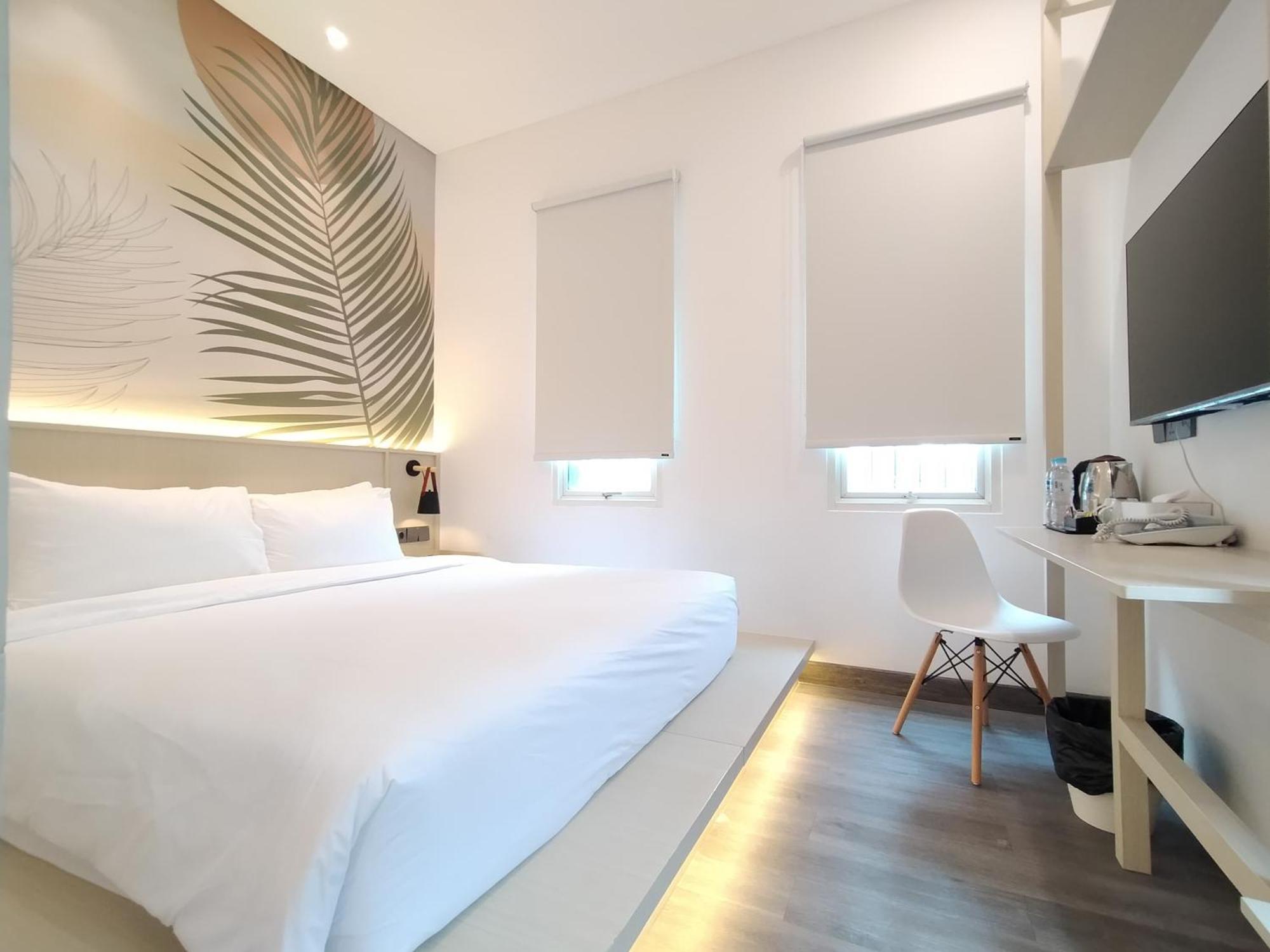 True Blue Hotel Menteng Джакарта Экстерьер фото