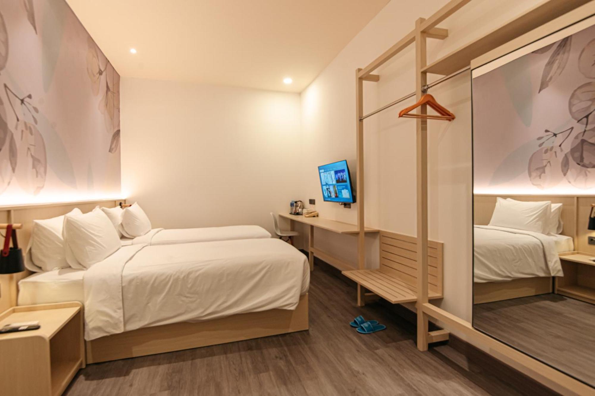 True Blue Hotel Menteng Джакарта Экстерьер фото