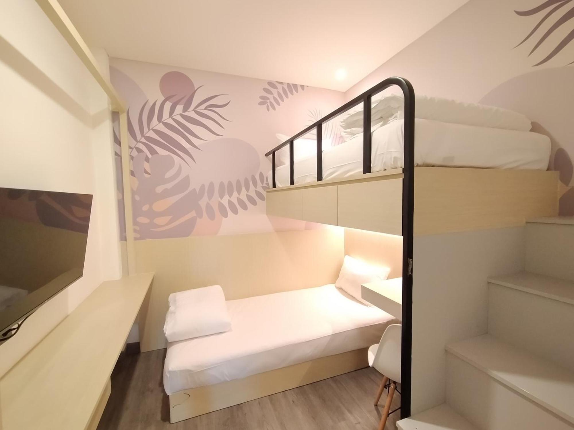 True Blue Hotel Menteng Джакарта Экстерьер фото